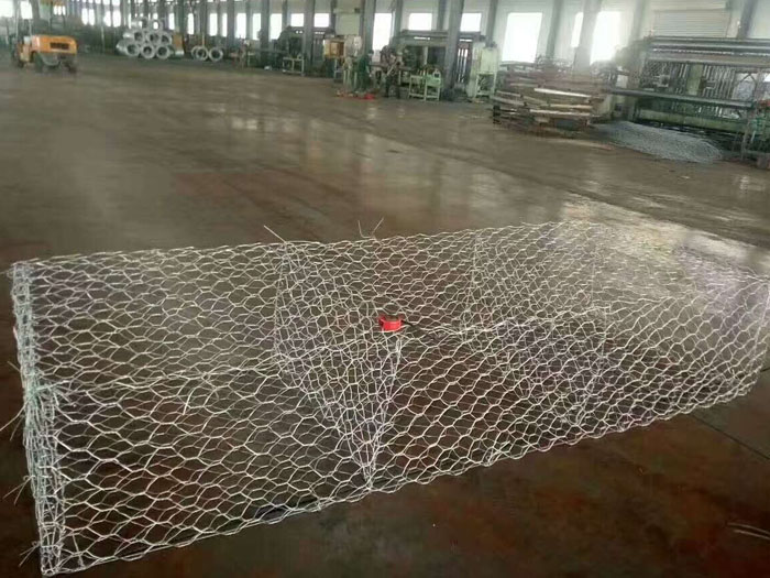 蜂巢格宾网
