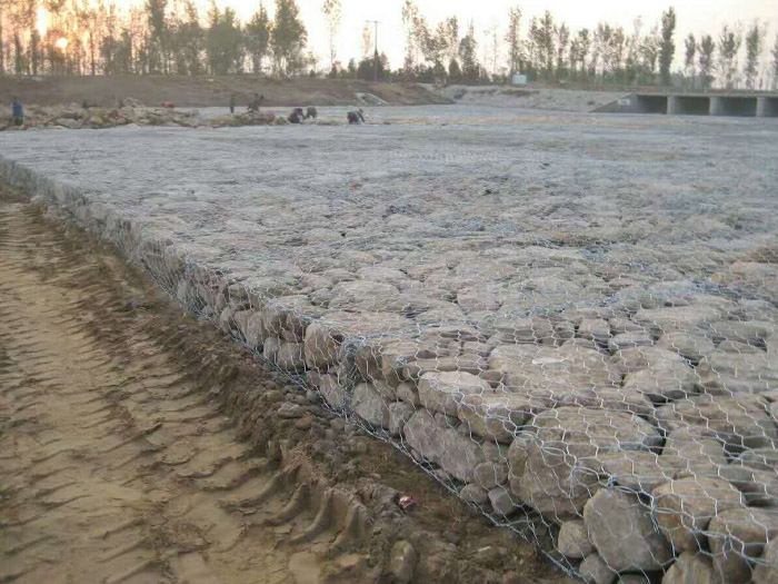 护岸铅丝笼